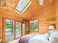 51 TAYLOR ISLAND | Gravenhurst Ontario | Slide Image Twenty-two