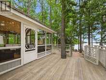 51 TAYLOR ISLAND | Gravenhurst Ontario | Slide Image Twenty-nine