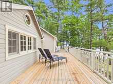51 TAYLOR ISLAND | Gravenhurst Ontario | Slide Image Thirty