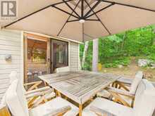 51 TAYLOR ISLAND | Gravenhurst Ontario | Slide Image Thirty-two