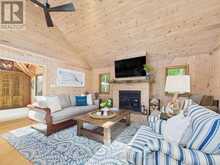 51 TAYLOR ISLAND | Gravenhurst Ontario | Slide Image Eight