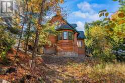 5017 KAWAGAMA LAKE ROAD | Lake of Bays Ontario | Slide Image Sixteen