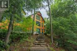 5017 KAWAGAMA LAKE ROAD | Lake of Bays Ontario | Slide Image Eleven
