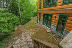 5017 KAWAGAMA LAKE ROAD | Lake of Bays Ontario | Slide Image Thirteen