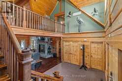 5017 KAWAGAMA LAKE ROAD | Lake of Bays Ontario | Slide Image Thirty-three