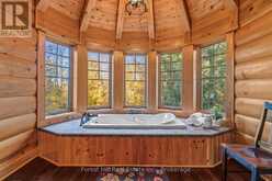 5017 KAWAGAMA LAKE ROAD | Lake of Bays Ontario | Slide Image Thirty