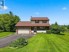 6 BROWN STREET N Minto Ontario, N0G 1M0