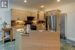 28 BRIDLEWOOD CRESCENT | Wasaga Beach Ontario | Slide Image Twelve