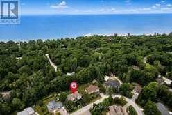28 BRIDLEWOOD CRESCENT | Wasaga Beach Ontario | Slide Image Two