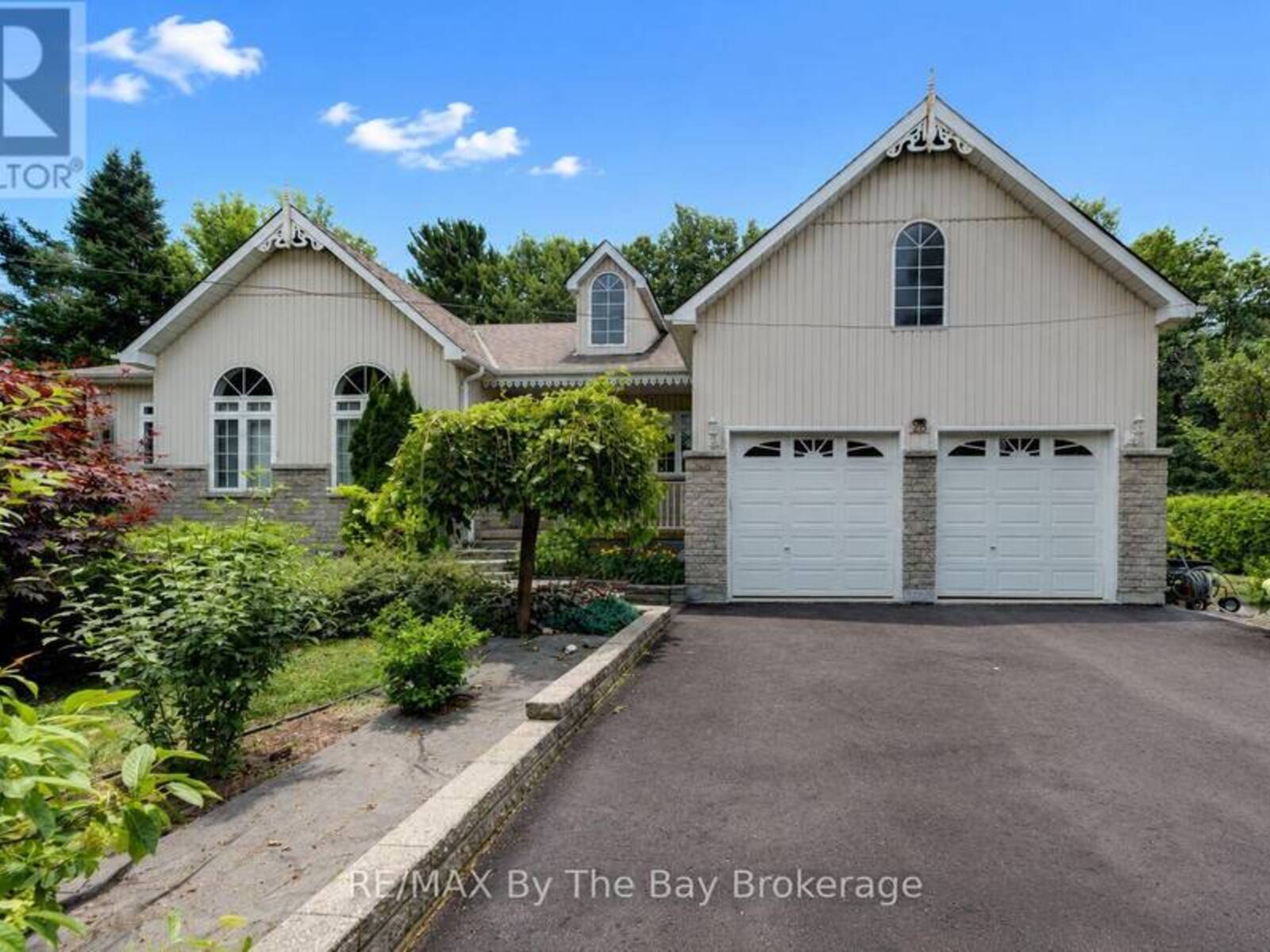 28 BRIDLEWOOD CRESCENT, Wasaga Beach, Ontario L9Z 1B4