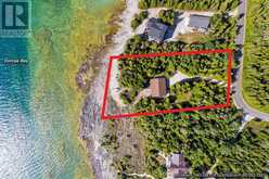 11 EAGLE ROAD | Tobermory Ontario | Slide Image Four