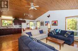 11 EAGLE ROAD | Tobermory Ontario | Slide Image Seventeen