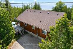 11 EAGLE ROAD | Tobermory Ontario | Slide Image Thirty-one