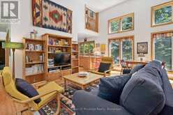 1117 CRAFTSMAN DRIVE | Lake of Bays Ontario | Slide Image Ten