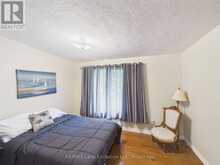28 PENETANGORE ROW S | Kincardine Ontario | Slide Image Twelve