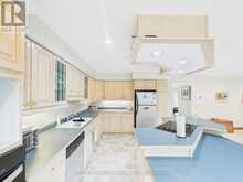 28 PENETANGORE ROW S | Kincardine Ontario | Slide Image Five