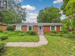 28 PENETANGORE ROW S Kincardine Ontario, N2Z 2N7
