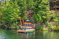 1053 EAST WALKER LAKE DRIVE | Huntsville Ontario | Slide Image Four