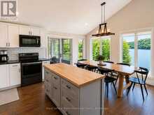 11 - 1 CRANE WALKER ROAD | The Archipelago Ontario | Slide Image Five