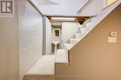 122 BRYDGES STREET | Stratford Ontario | Slide Image Twenty-four