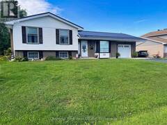 14 TOWER ROAD Chesley Ontario, N0G 1L0