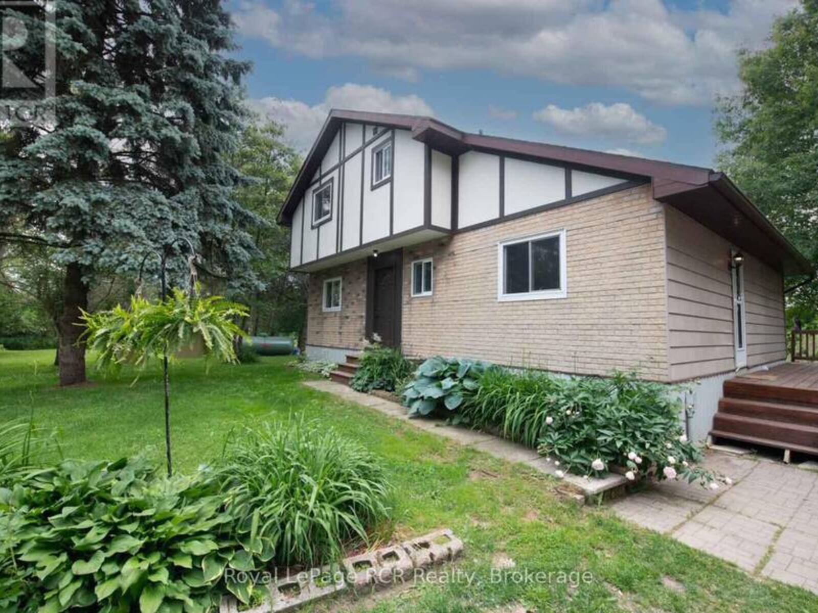 7589 HIGHWAY 89 E, Mount Forest, Ontario N0G 2L0