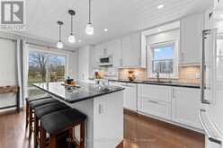 112 MARY AVENUE | Owen Sound Ontario | Slide Image Nine