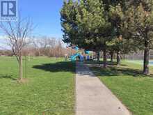 4077 HICKSON AVENUE | Niagara Falls Ontario | Slide Image Four