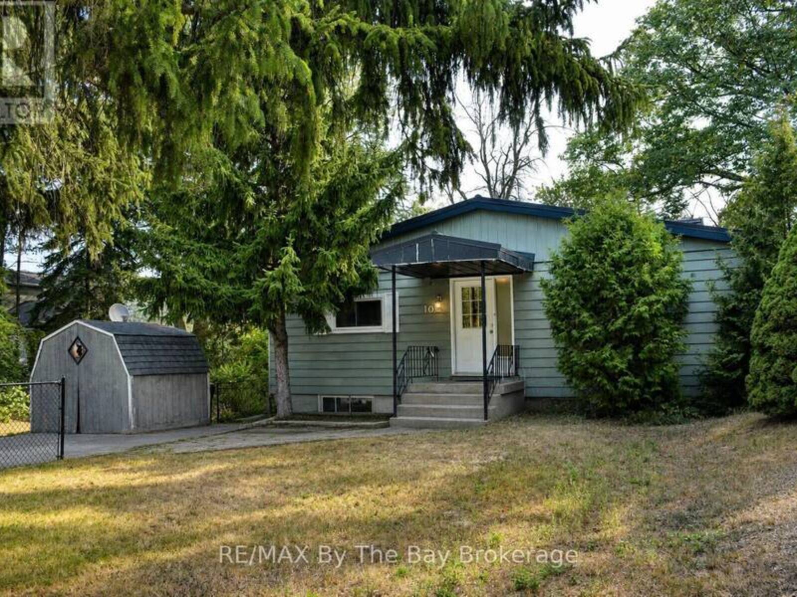 103 SUNNIDALE ROAD S, Wasaga Beach, Ontario L9Z 2S9