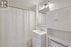 103 SUNNIDALE ROAD S | Wasaga Beach Ontario | Slide Image Nineteen