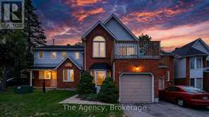 97 SHORELINE DRIVE | Bracebridge Ontario | Slide Image One