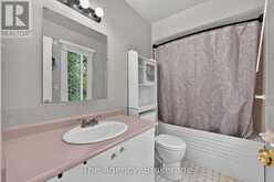 97 SHORELINE DRIVE | Bracebridge Ontario | Slide Image Twenty-seven