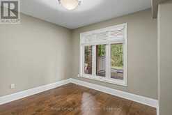 727 MADELINE HEIGHTS | Newmarket Ontario | Slide Image Nineteen