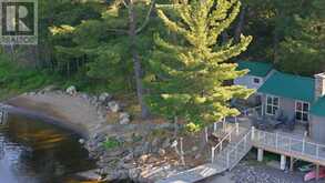 1 A15 ISLAND | Pointe au Baril Ontario | Slide Image Thirty-one