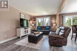 108 WALSH CRESCENT | Stratford Ontario | Slide Image Twelve