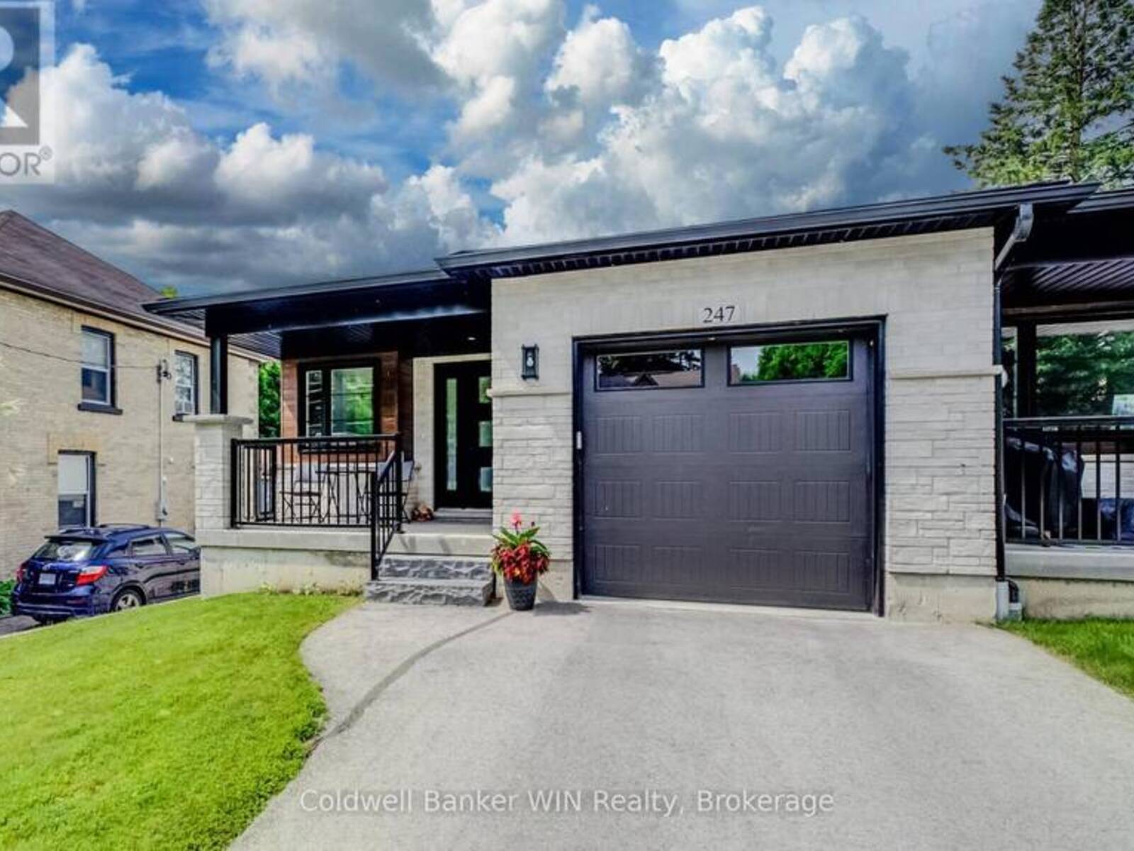 247 FERGUS STREET N, Mount Forest, Ontario N0G 2L2