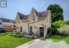 129 ELGIN STREET S | Mount Forest Ontario | Slide Image Two