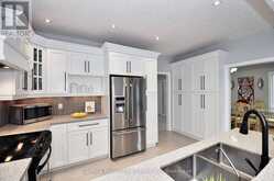 3 LOCKWOOD STREET | Cambridge Ontario | Slide Image Thirteen