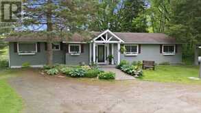 49 MAPLE STREET | Rosseau Ontario | Slide Image Forty-seven