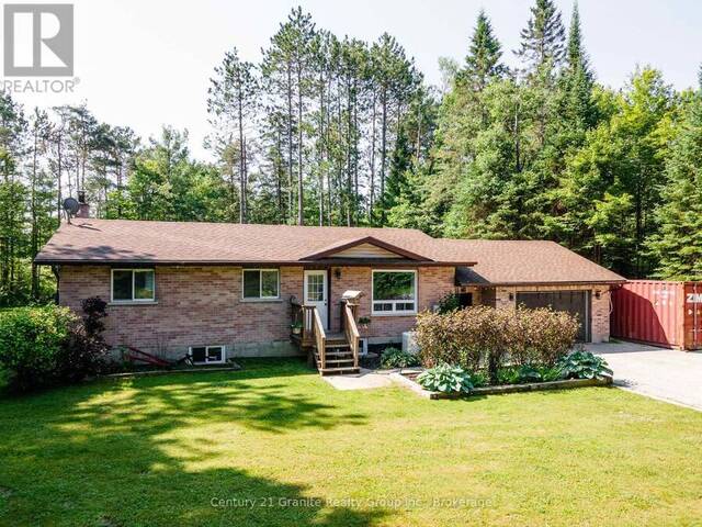 1110 HOWLAND JUNCTION ROAD Minden Hills Ontario, K0M 2K0 - 5 Bedrooms Home For Sale