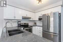 116 DOYLE DRIVE | Guelph Ontario | Slide Image Ten
