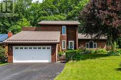 13 HALLEN DRIVE | Penetanguishene Ontario | Slide Image Two