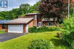13 HALLEN DRIVE | Penetanguishene Ontario | Slide Image Six