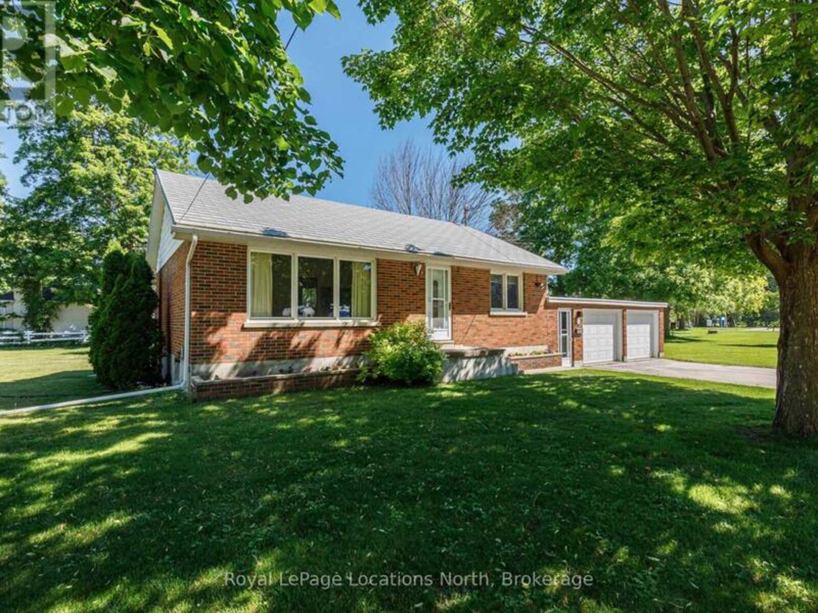 2 BUIST STREET, Nottawa, Ontario L0M 1P0
