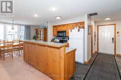 22-102 OAKRIDGE - DEERHURST RESORT DRIVE | Huntsville Ontario | Slide Image Seven