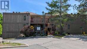 22-102 OAKRIDGE - DEERHURST RESORT DRIVE | Huntsville Ontario | Slide Image Two
