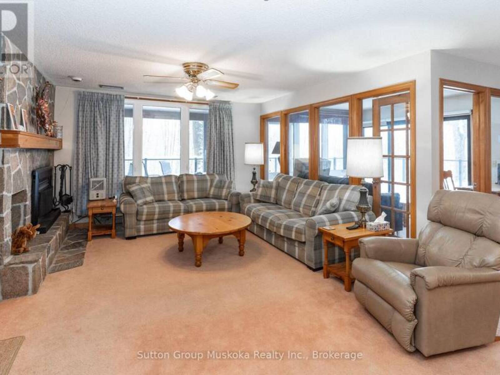 22-102 OAKRIDGE - DEERHURST RESORT DRIVE, Huntsville, Ontario P1H 2E8