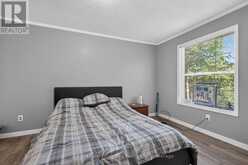 927 VINDIN STREET | Midland Ontario | Slide Image Eight
