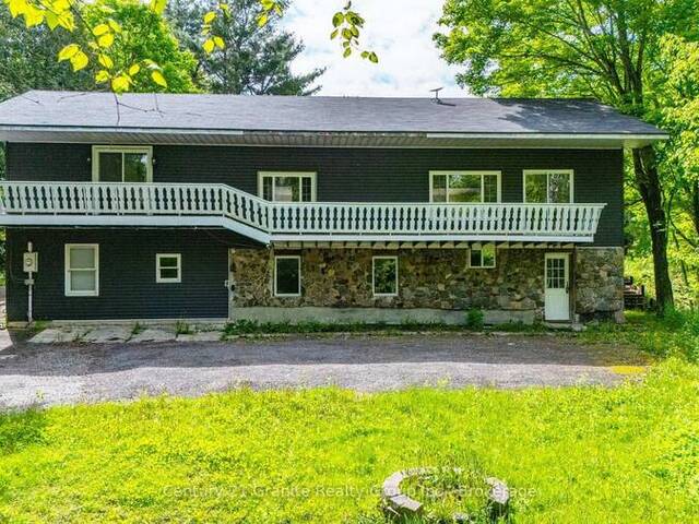 1630 KASHAGAWIGAMOG LAKE ROAD Minden Hills Ontario, K0M 2K0 - 5 Bedrooms Home For Sale