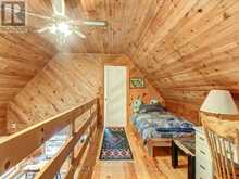 84 LAKESIDE LANE | South Algonquin Ontario | Slide Image Fifteen